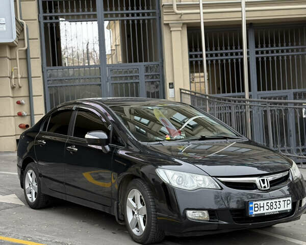 Черный Хонда Цивик, объемом двигателя 1.8 л и пробегом 245 тыс. км за 6800 $, фото 1 на Automoto.ua