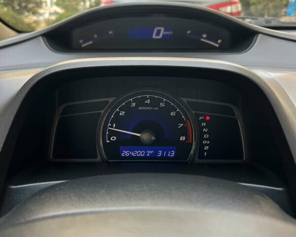 Чорний Хонда Сівік, об'ємом двигуна 1.8 л та пробігом 264 тис. км за 6800 $, фото 19 на Automoto.ua