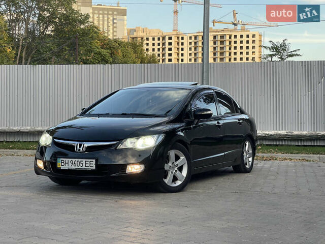Чорний Хонда Сівік, об'ємом двигуна 1.8 л та пробігом 201 тис. км за 7900 $, фото 4 на Automoto.ua