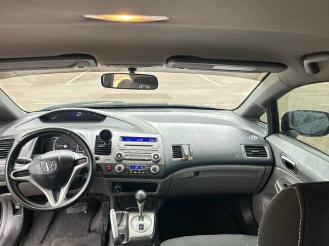 Черный Хонда Цивик, объемом двигателя 1.8 л и пробегом 263 тыс. км за 6299 $, фото 5 на Automoto.ua