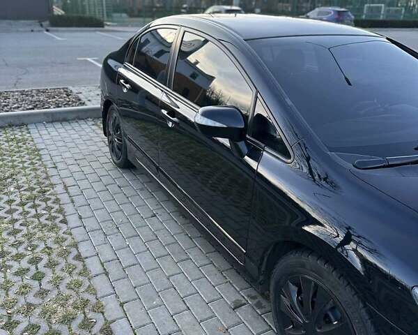 Черный Хонда Цивик, объемом двигателя 1.8 л и пробегом 183 тыс. км за 6500 $, фото 3 на Automoto.ua