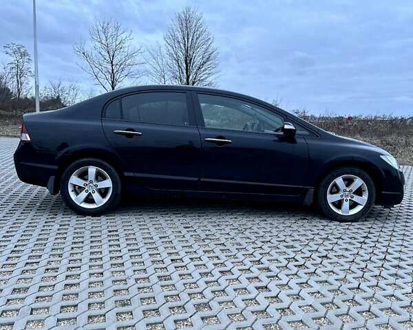 Чорний Хонда Сівік, об'ємом двигуна 1.8 л та пробігом 240 тис. км за 5900 $, фото 4 на Automoto.ua