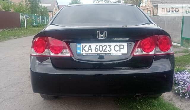 Чорний Хонда Сівік, об'ємом двигуна 1.8 л та пробігом 277 тис. км за 6500 $, фото 3 на Automoto.ua