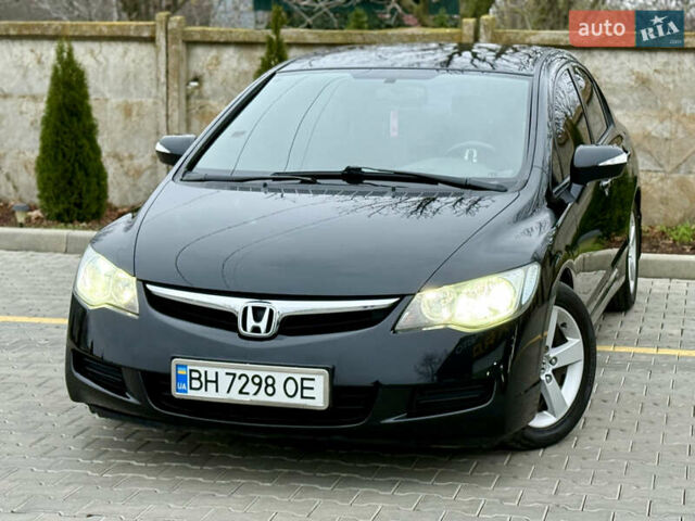 Чорний Хонда Сівік, об'ємом двигуна 1.8 л та пробігом 195 тис. км за 6900 $, фото 4 на Automoto.ua