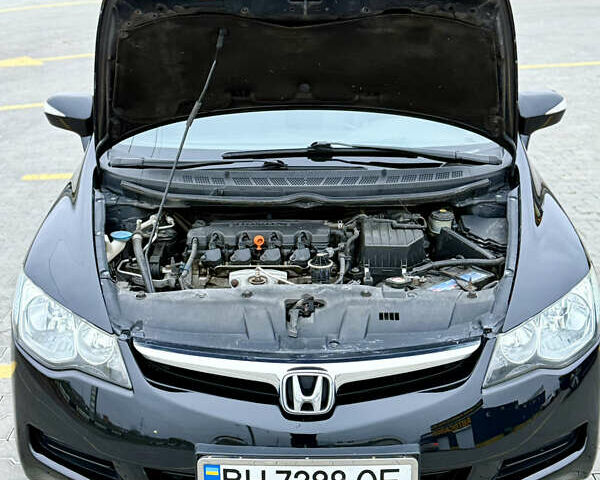 Чорний Хонда Сівік, об'ємом двигуна 1.8 л та пробігом 195 тис. км за 6900 $, фото 68 на Automoto.ua