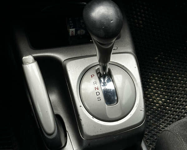 Черный Хонда Цивик, объемом двигателя 1.8 л и пробегом 440 тыс. км за 5700 $, фото 13 на Automoto.ua