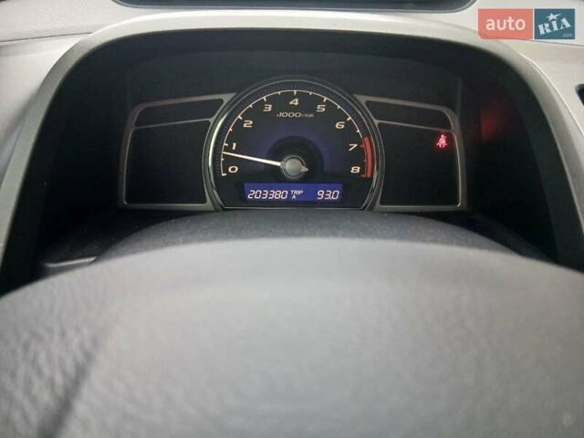 Чорний Хонда Сівік, об'ємом двигуна 1.8 л та пробігом 204 тис. км за 6700 $, фото 22 на Automoto.ua