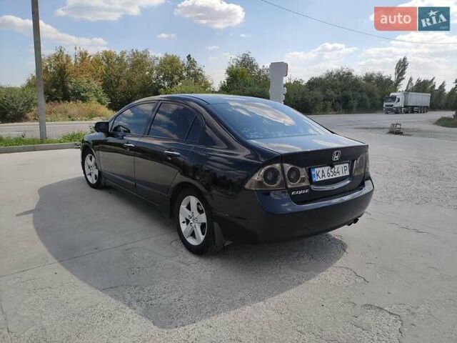Черный Хонда Цивик, объемом двигателя 1.8 л и пробегом 239 тыс. км за 5500 $, фото 9 на Automoto.ua