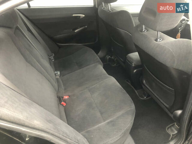 Черный Хонда Цивик, объемом двигателя 1.34 л и пробегом 169 тыс. км за 6800 $, фото 12 на Automoto.ua