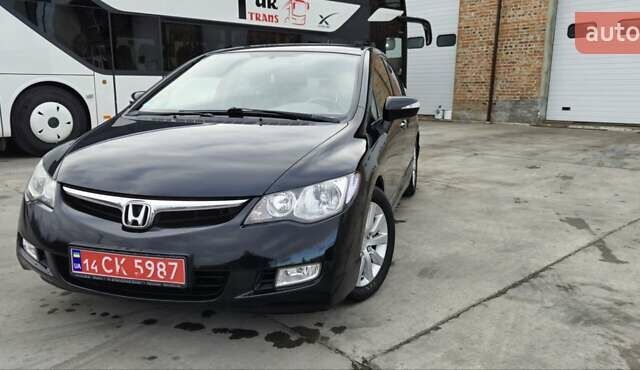 Черный Хонда Цивик, объемом двигателя 1.3 л и пробегом 197 тыс. км за 6600 $, фото 6 на Automoto.ua