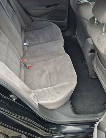 Черный Хонда Цивик, объемом двигателя 1.3 л и пробегом 197 тыс. км за 6600 $, фото 20 на Automoto.ua