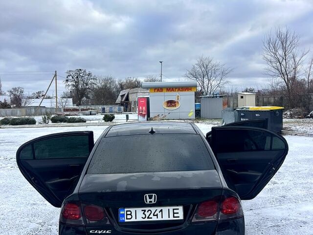 Черный Хонда Цивик, объемом двигателя 18 л и пробегом 220 тыс. км за 6200 $, фото 9 на Automoto.ua
