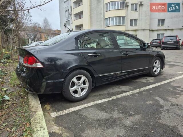Черный Хонда Цивик, объемом двигателя 1.34 л и пробегом 257 тыс. км за 6500 $, фото 3 на Automoto.ua