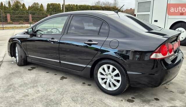 Черный Хонда Цивик, объемом двигателя 1.3 л и пробегом 197 тыс. км за 6600 $, фото 8 на Automoto.ua