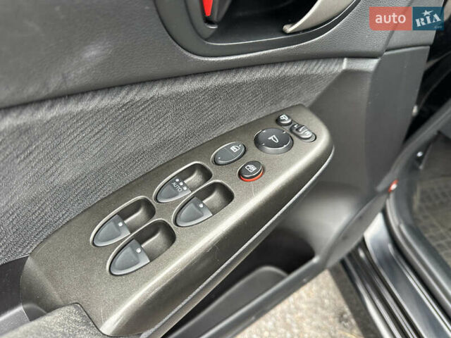 Чорний Хонда Сівік, об'ємом двигуна 1.3 л та пробігом 240 тис. км за 6800 $, фото 34 на Automoto.ua