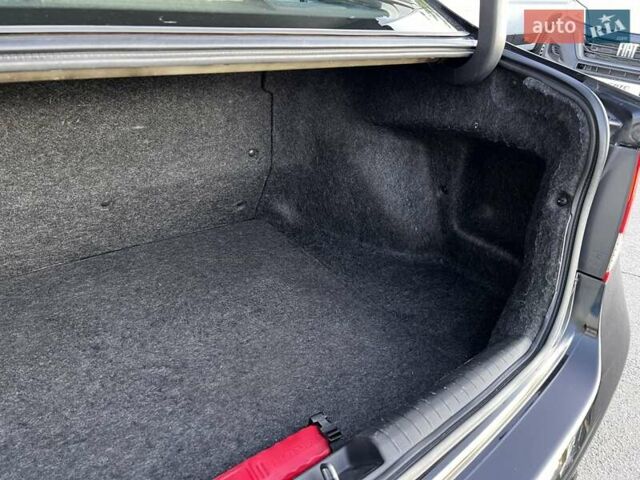 Черный Хонда Цивик, объемом двигателя 1.3 л и пробегом 297 тыс. км за 7999 $, фото 22 на Automoto.ua
