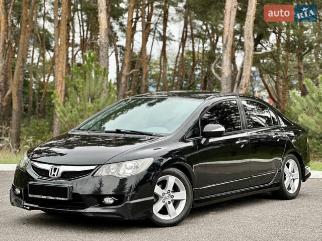 Чорний Хонда Сівік, об'ємом двигуна 1.3 л та пробігом 240 тис. км за 7300 $, фото 5 на Automoto.ua