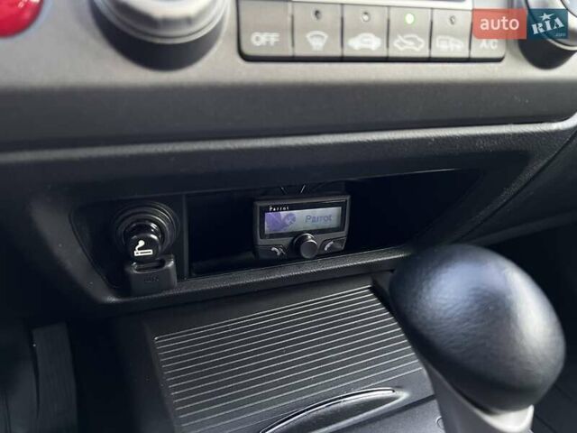 Черный Хонда Цивик, объемом двигателя 1.3 л и пробегом 297 тыс. км за 7999 $, фото 55 на Automoto.ua