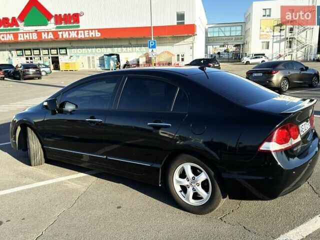 Черный Хонда Цивик, объемом двигателя 1.34 л и пробегом 160 тыс. км за 7800 $, фото 4 на Automoto.ua