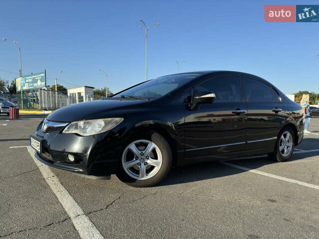 Черный Хонда Цивик, объемом двигателя 1.34 л и пробегом 160 тыс. км за 7800 $, фото 1 на Automoto.ua