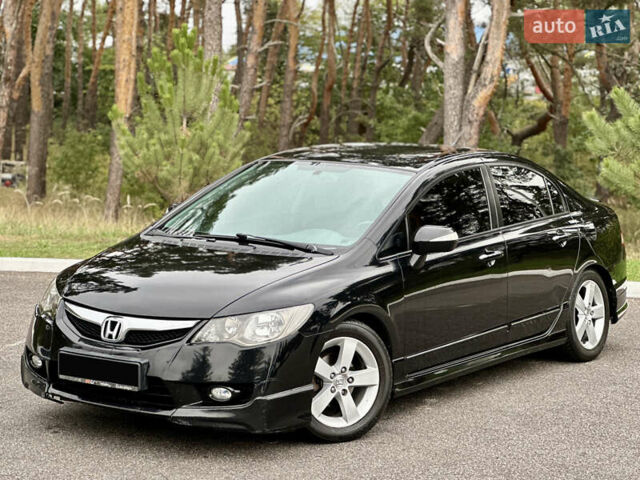 Чорний Хонда Сівік, об'ємом двигуна 1.3 л та пробігом 240 тис. км за 7300 $, фото 4 на Automoto.ua