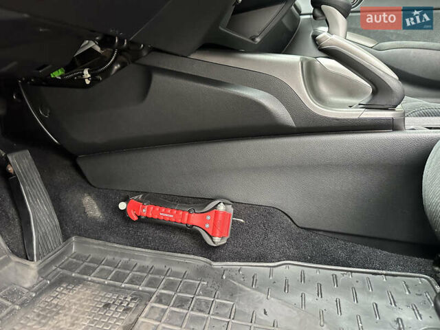 Чорний Хонда Сівік, об'ємом двигуна 1.3 л та пробігом 240 тис. км за 7300 $, фото 25 на Automoto.ua