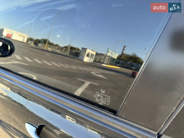 Черный Хонда Цивик, объемом двигателя 1.34 л и пробегом 160 тыс. км за 7800 $, фото 23 на Automoto.ua