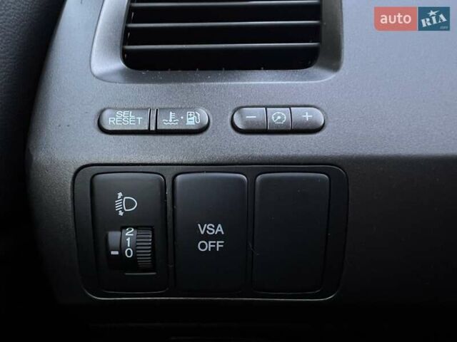 Черный Хонда Цивик, объемом двигателя 1.3 л и пробегом 297 тыс. км за 7999 $, фото 47 на Automoto.ua