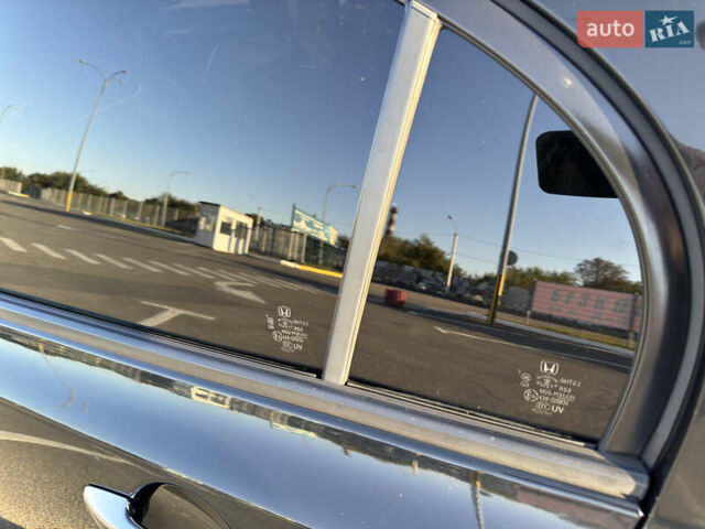 Черный Хонда Цивик, объемом двигателя 1.34 л и пробегом 160 тыс. км за 7800 $, фото 24 на Automoto.ua