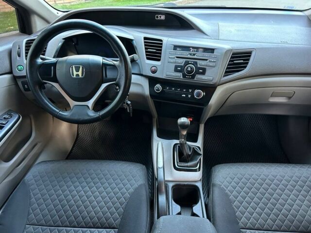 Черный Хонда Цивик, объемом двигателя 1.8 л и пробегом 217 тыс. км за 6500 $, фото 15 на Automoto.ua