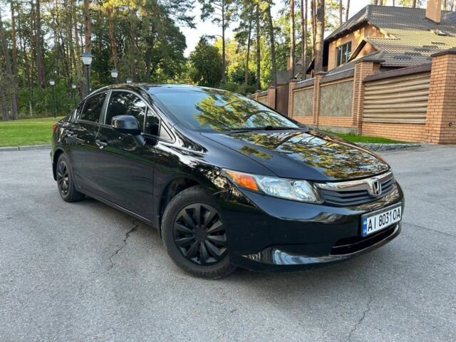 Черный Хонда Цивик, объемом двигателя 1.8 л и пробегом 217 тыс. км за 6500 $, фото 4 на Automoto.ua
