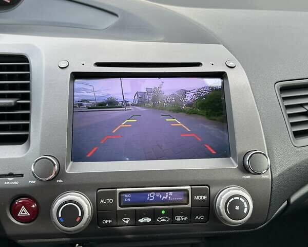 Черный Хонда Цивик, объемом двигателя 1.8 л и пробегом 58 тыс. км за 12220 $, фото 51 на Automoto.ua