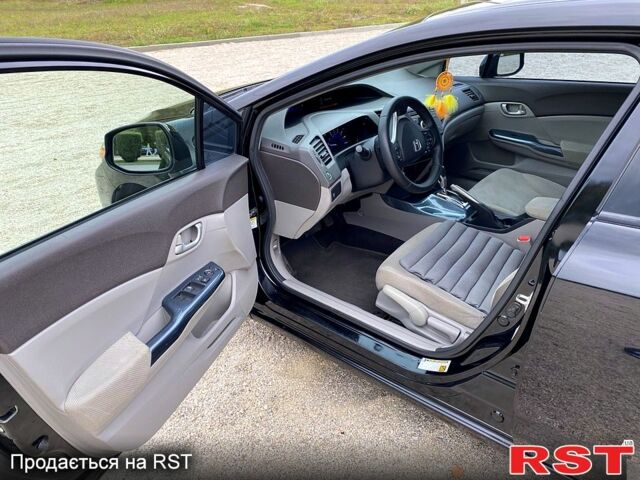 Черный Хонда Цивик, объемом двигателя 1.8 л и пробегом 230 тыс. км за 7700 $, фото 3 на Automoto.ua