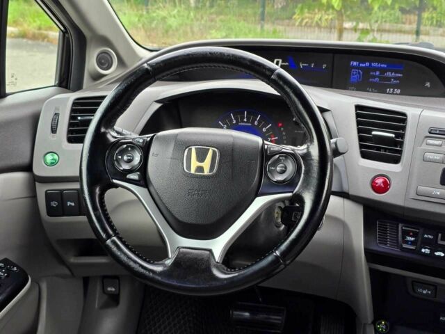 Хонда Цивик 2012 в Хмельницком на Automoto.ua Черный Хонда Цивик, объемом двигателя 1.8 л и пробегом 172 тыс. км за 9999 $, фото 23 на Automoto.ua