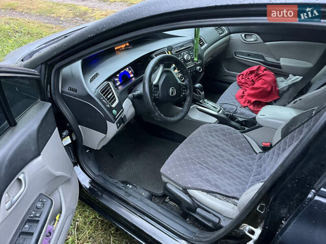 Чорний Хонда Сівік, об'ємом двигуна 1.8 л та пробігом 323 тис. км за 6888 $, фото 5 на Automoto.ua