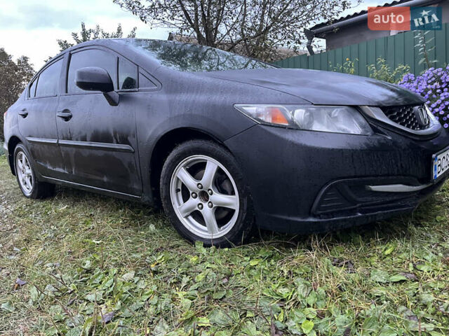 Чорний Хонда Сівік, об'ємом двигуна 1.8 л та пробігом 323 тис. км за 6888 $, фото 3 на Automoto.ua
