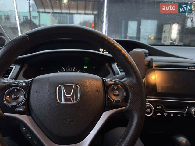 Черный Хонда Цивик, объемом двигателя 1.8 л и пробегом 133 тыс. км за 10000 $, фото 12 на Automoto.ua