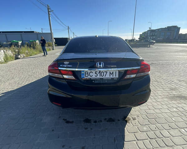 Черный Хонда Цивик, объемом двигателя 1.8 л и пробегом 126 тыс. км за 12000 $, фото 5 на Automoto.ua