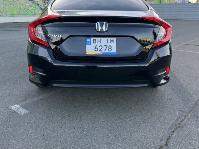 Черный Хонда Цивик, объемом двигателя 2 л и пробегом 129 тыс. км за 12300 $, фото 7 на Automoto.ua