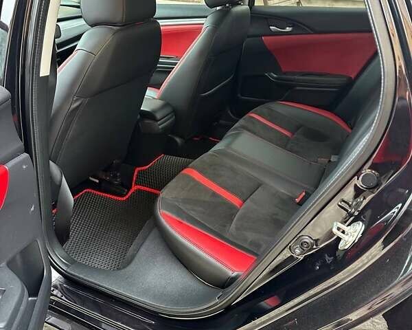 Черный Хонда Цивик, объемом двигателя 2 л и пробегом 107 тыс. км за 13500 $, фото 13 на Automoto.ua