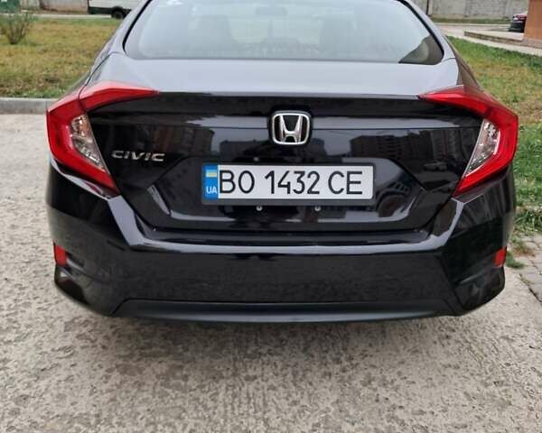 Черный Хонда Цивик, объемом двигателя 2 л и пробегом 107 тыс. км за 13500 $, фото 2 на Automoto.ua