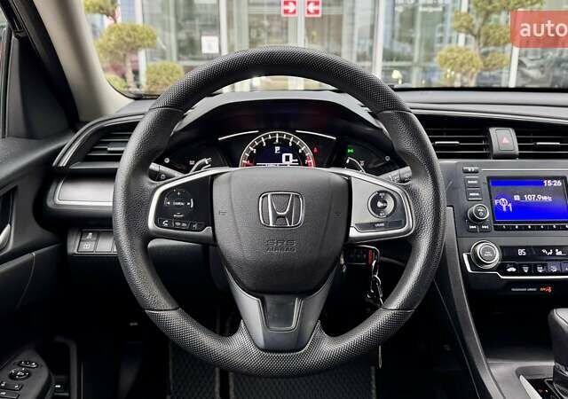 Черный Хонда Цивик, объемом двигателя 2 л и пробегом 153 тыс. км за 12491 $, фото 22 на Automoto.ua