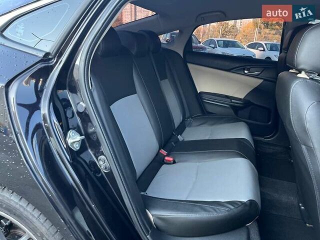 Черный Хонда Цивик, объемом двигателя 2 л и пробегом 150 тыс. км за 12490 $, фото 10 на Automoto.ua