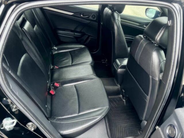 Черный Хонда Цивик, объемом двигателя 1.5 л и пробегом 58 тыс. км за 12500 $, фото 10 на Automoto.ua