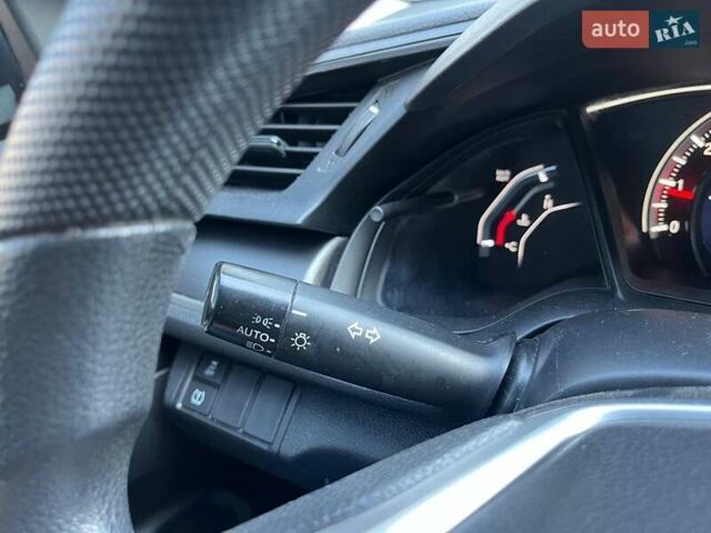 Черный Хонда Цивик, объемом двигателя 2 л и пробегом 150 тыс. км за 12490 $, фото 18 на Automoto.ua