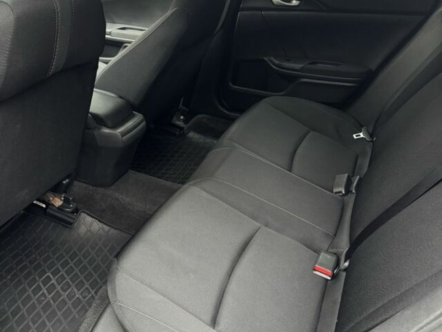 Черный Хонда Цивик, объемом двигателя 2 л и пробегом 140 тыс. км за 14000 $, фото 9 на Automoto.ua