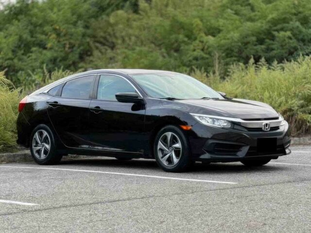 Чорний Хонда Сівік, об'ємом двигуна 2 л та пробігом 53 тис. км за 8500 $, фото 2 на Automoto.ua