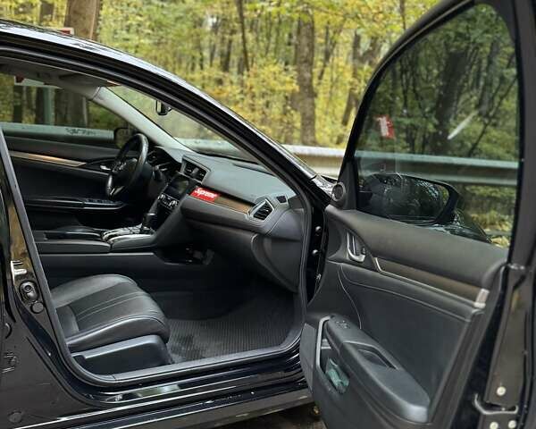 Черный Хонда Цивик, объемом двигателя 1.5 л и пробегом 133 тыс. км за 15500 $, фото 10 на Automoto.ua