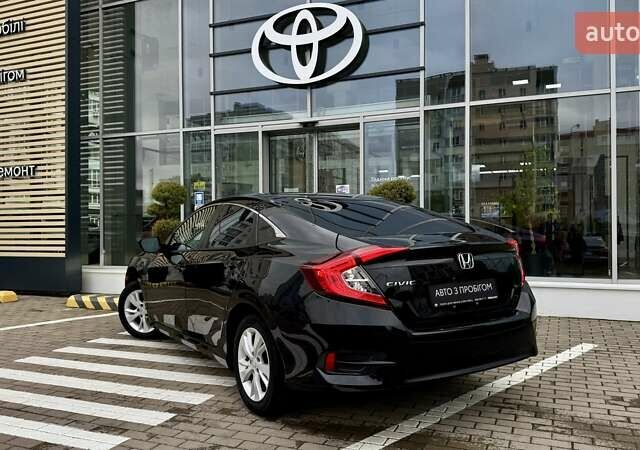 Черный Хонда Цивик, объемом двигателя 2 л и пробегом 153 тыс. км за 12491 $, фото 3 на Automoto.ua