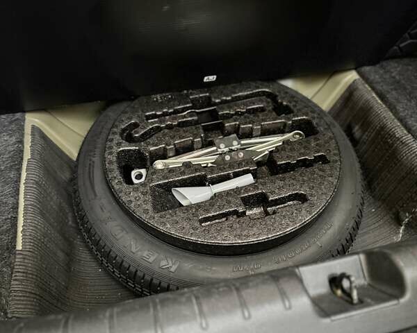 Черный Хонда Цивик, объемом двигателя 1.5 л и пробегом 133 тыс. км за 15500 $, фото 18 на Automoto.ua